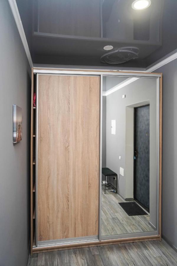 Cozy Apartment In A New Building Close To The Downtown Kiev Bagian luar foto